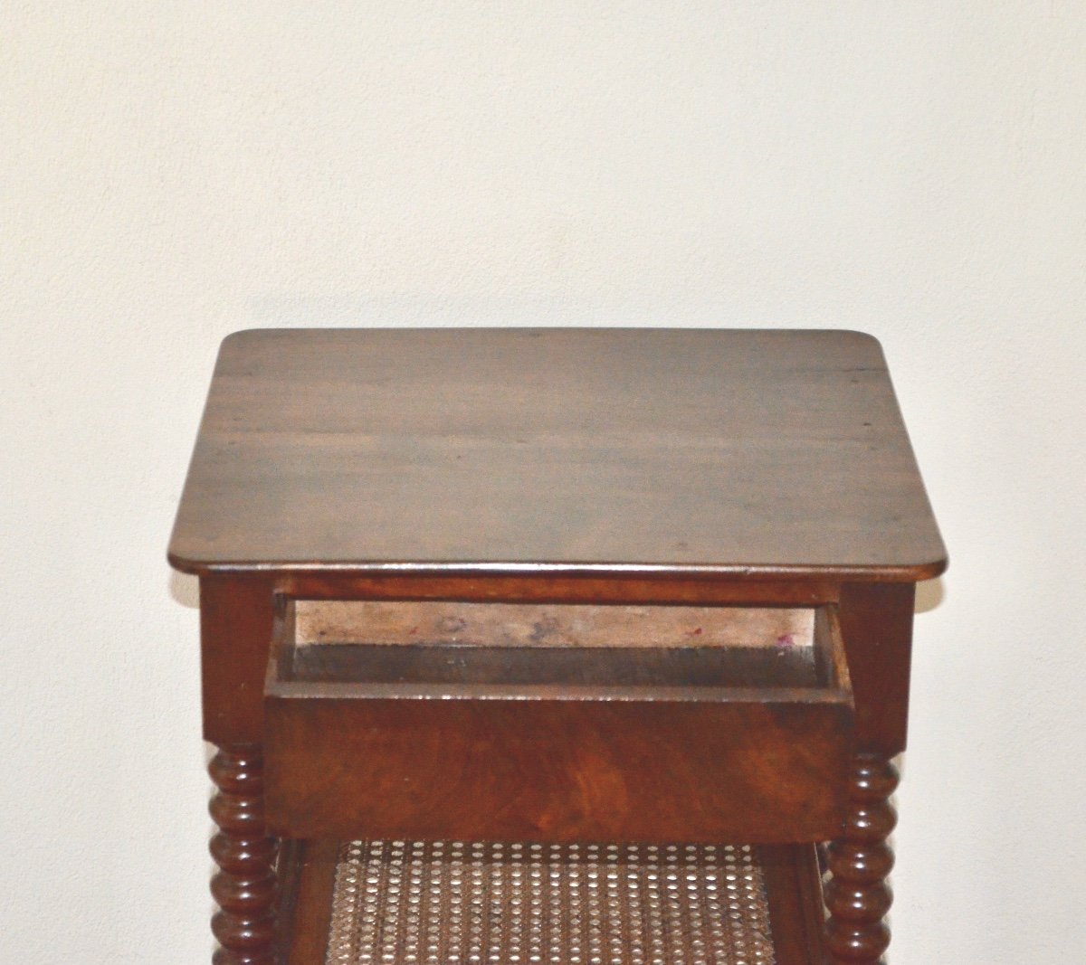 Walnut Side Table Early 19th Century-photo-4