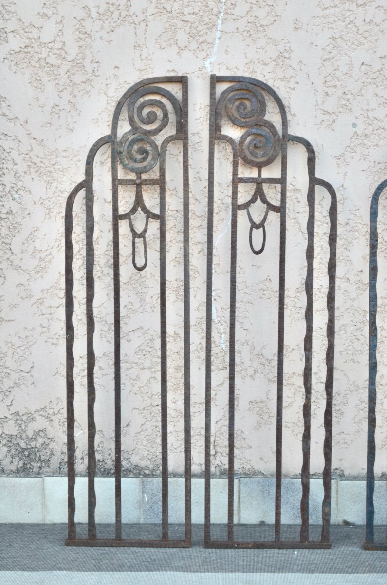 Paires De Grilles De Séparation  En Fer Forgé époque Art Nouveau-photo-2