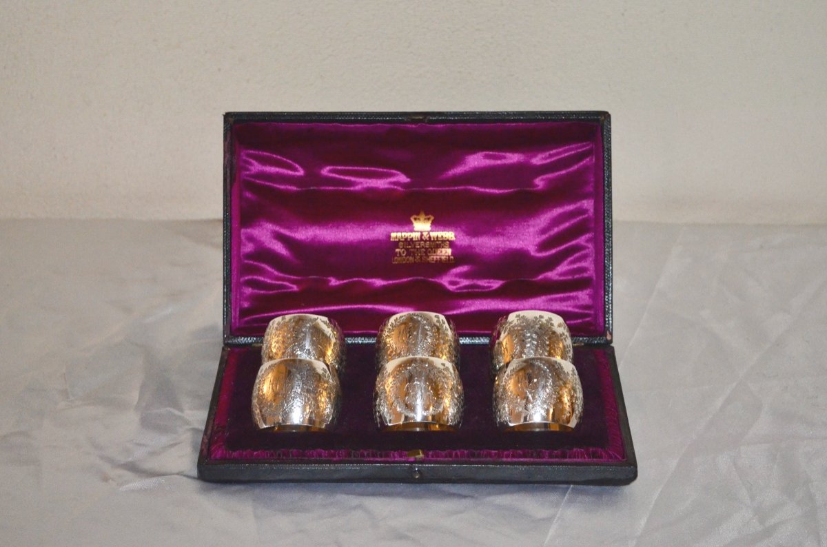 Set Of 6 Solid Silver Napkin Rings England 19th Century 