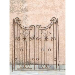 Pair Of Wrought Iron Separation Grilles Late 18th Century 