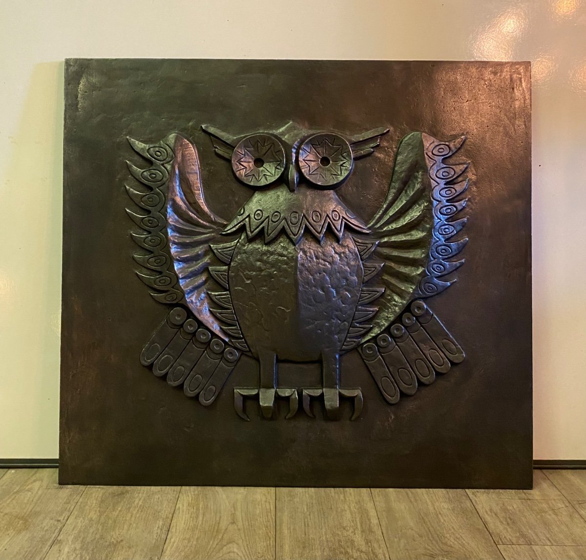 Lucas Full Size Pre Series Very Large Modernist Owl Fireplace Plate In Cast Iron -photo-2