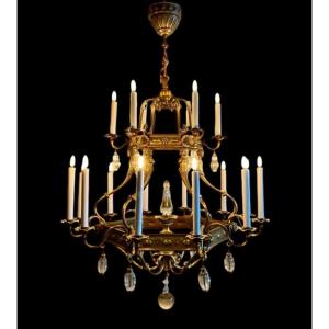 Large Renaissance Chandelier In Bronze 18 Lights Louis XIII Haute Epoque Medieval Castle