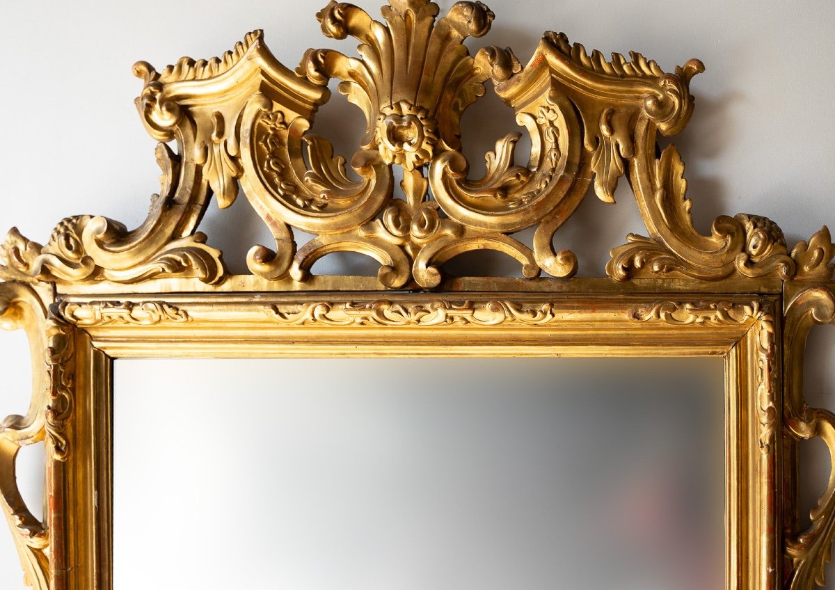 Ancient Carved Giltwood Mirror-photo-3