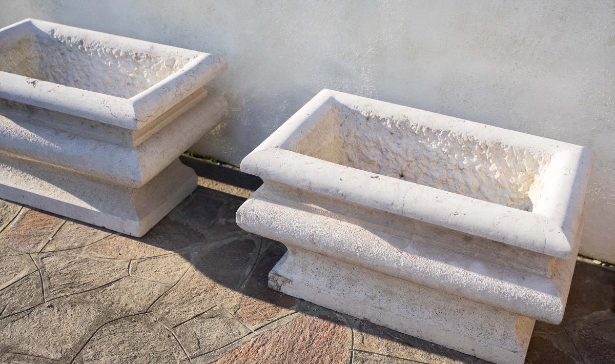 Paire De Jardinières En Marbre Blanc  