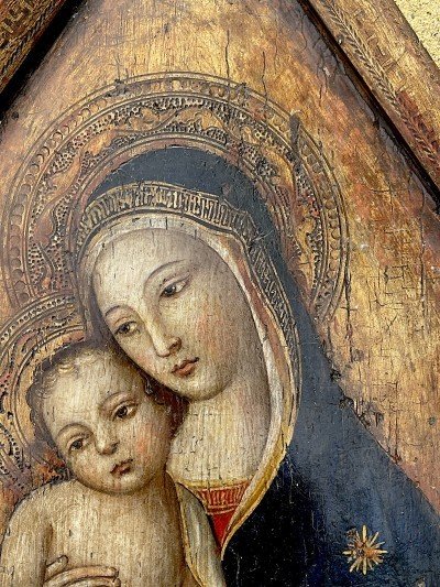 Virgin And Child Tempera On Panel -photo-4