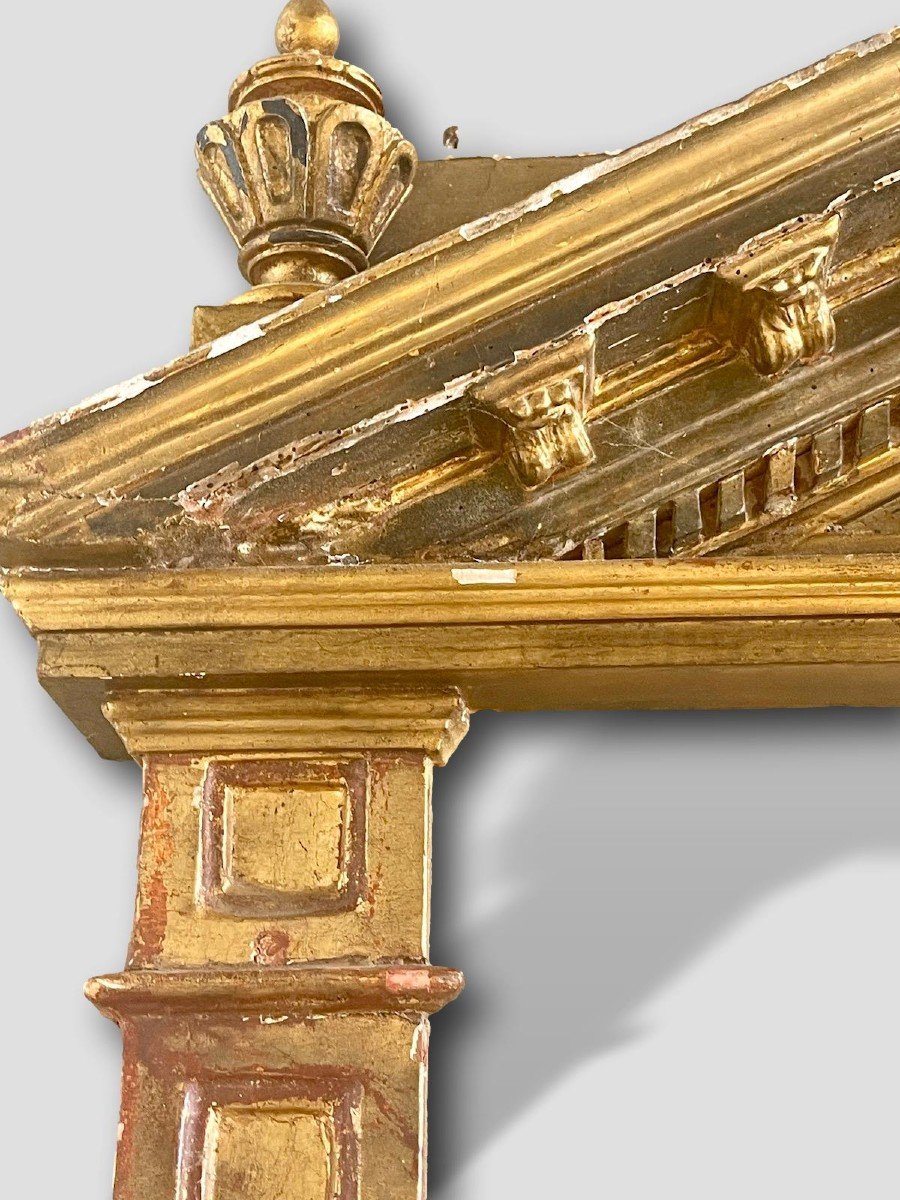 17th Century Tabernacle Frame In Gilded And Carved Wood, Large Dimensions-photo-3