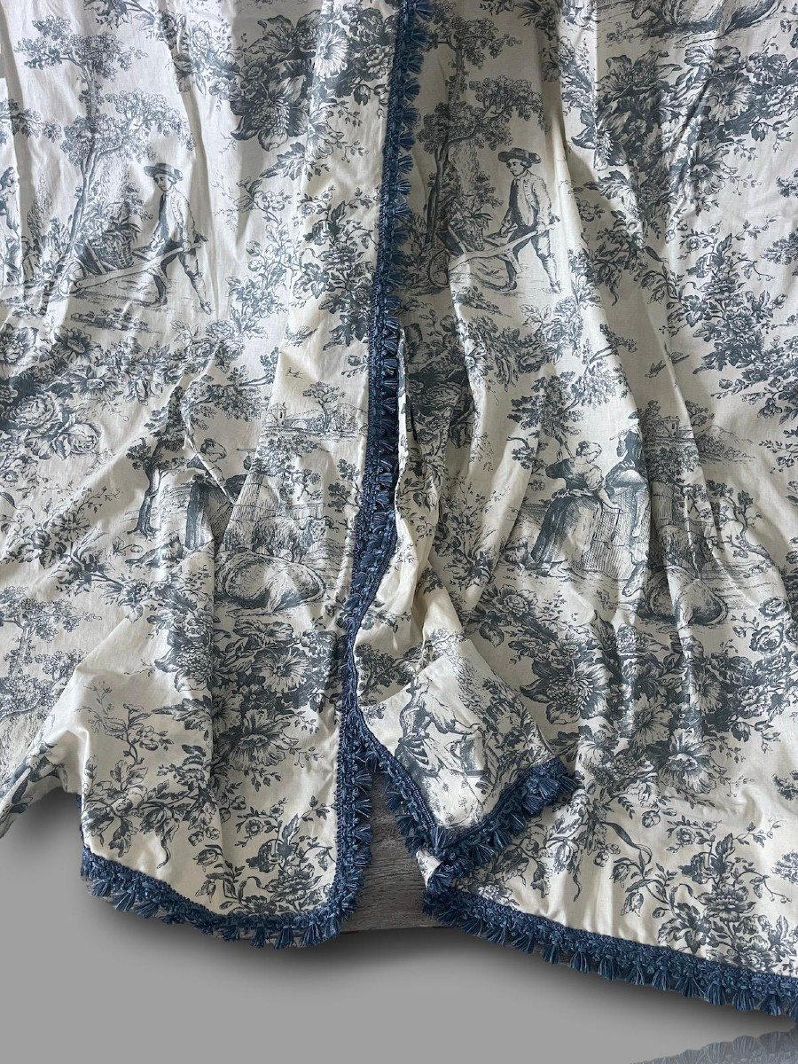 Pair Of Printed Cotton Curtains, In The Style Of Toiles De Jouy-photo-2