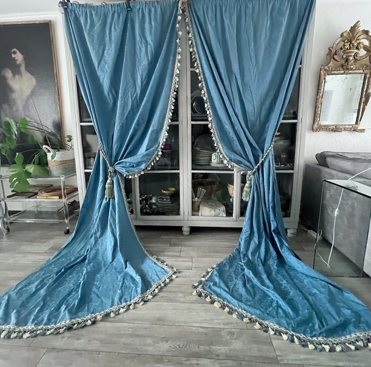 Exceptional And Important Pair Of Blue Patterned Silk Curtains