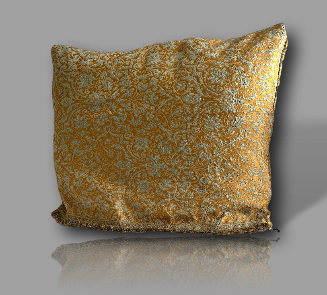 Pair Of Large Antique Italian Cushions In Gold And Blue Brocade - Refined Baroque Patterns-photo-2