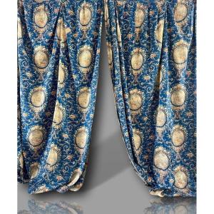 Pair Of St. Louis XVI Curtains - Late 19th Century - Pastoral Scenes In Medallions