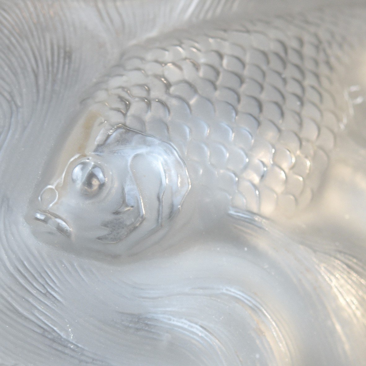 “formosa” Vase (1924) In Blown-pressed White Opalescent Patinated Glass By Rene Lalique: -photo-6