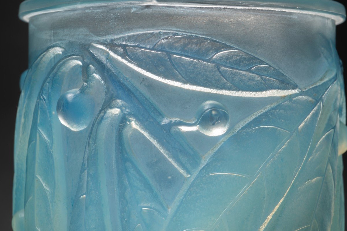 “laurel” Vase (1922) By René Lalique (1860-1945):-photo-3