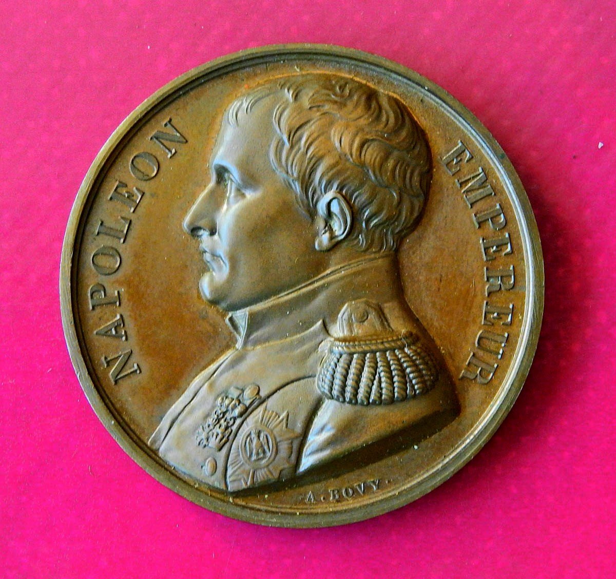 Médaille Du Mémorial De Sainte Hélène Bronze 19 ème Dans Sa Boite-photo-1