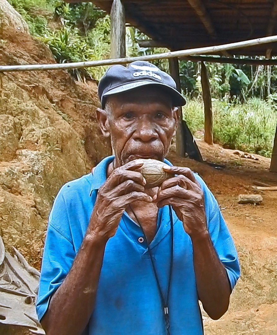 Chiseled Coconut, Tribal Art, Oceanic Art, Papua New Guinea, Ritual Flute-photo-5