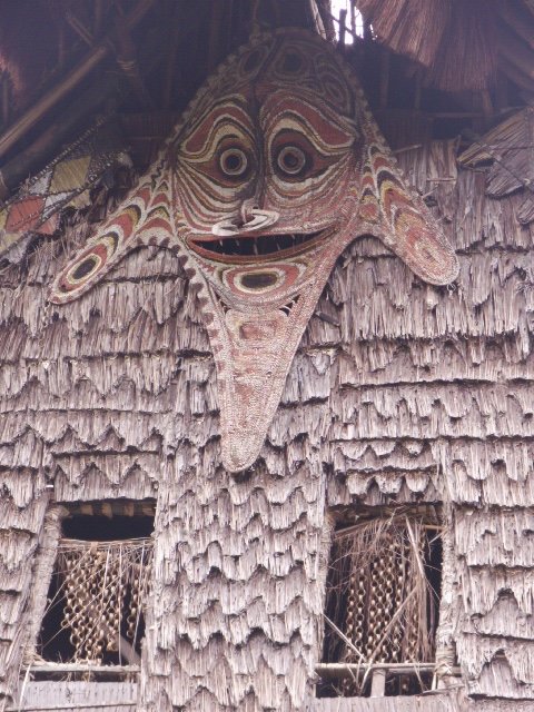 Gable Mask, Tribal Art, Papua New Guinea, Oceanic Art, Oceania, Basketry-photo-1