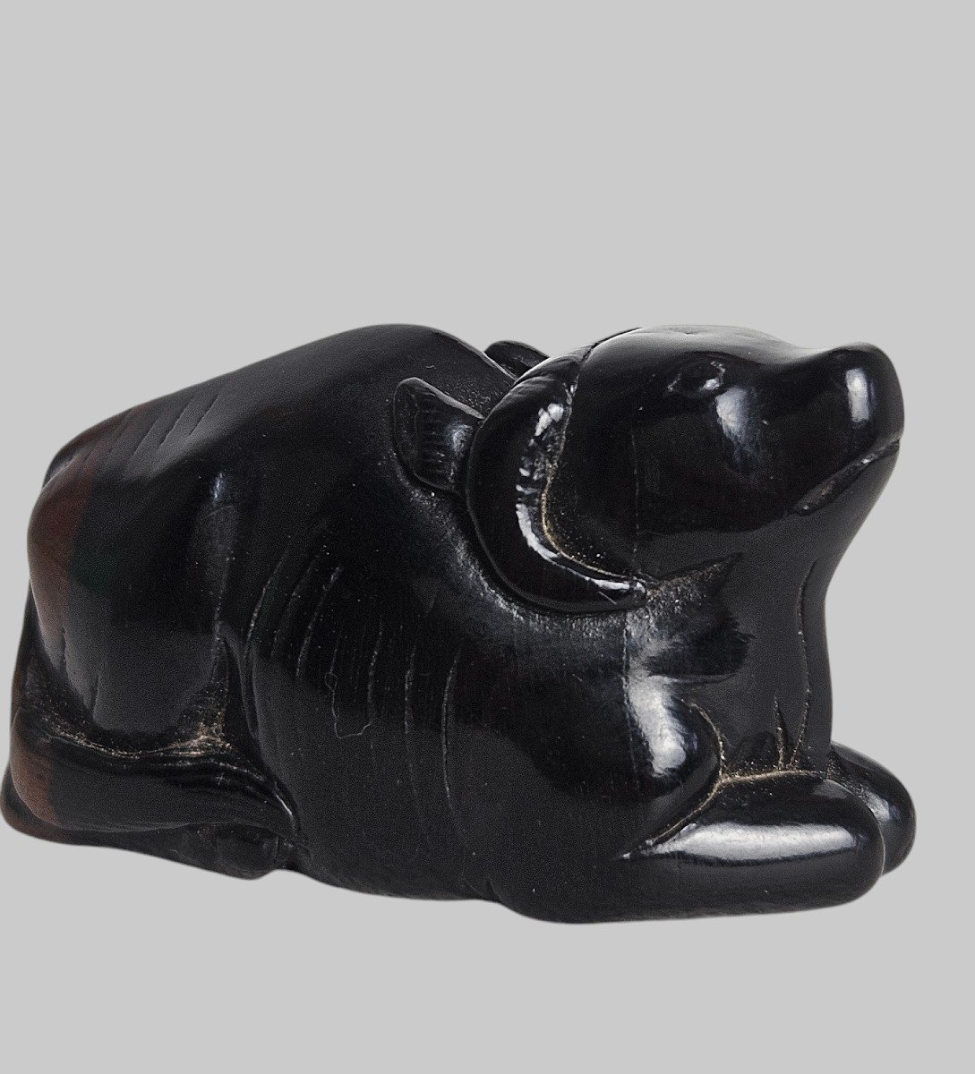 Netsuke Représentant Un Boeuf