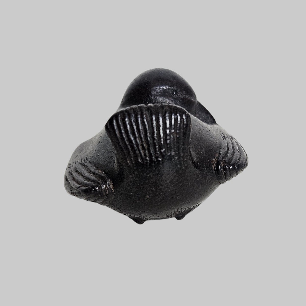 Netsuke Depicting A Sparrow -photo-2