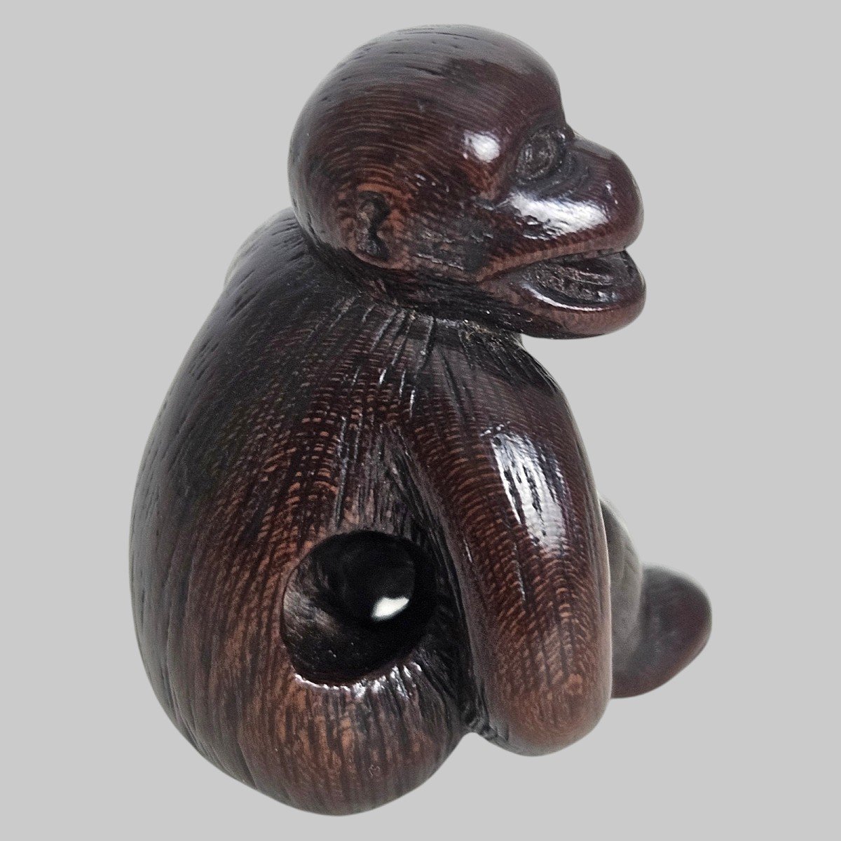 Netsuke Depicting A Monkey -photo-3