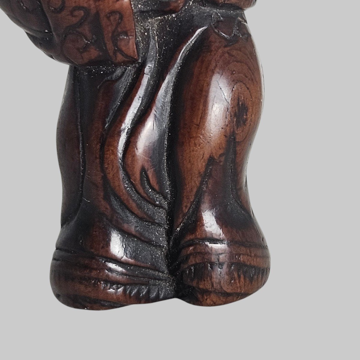 Netsuke Représentant Une Mère Et Son Enfant -photo-4