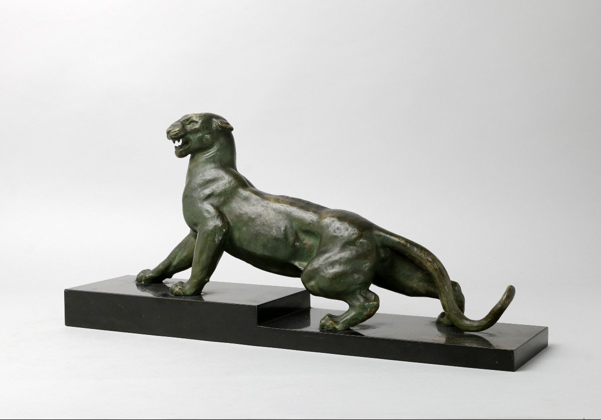 Art Deco  Lioness Bronze-photo-2