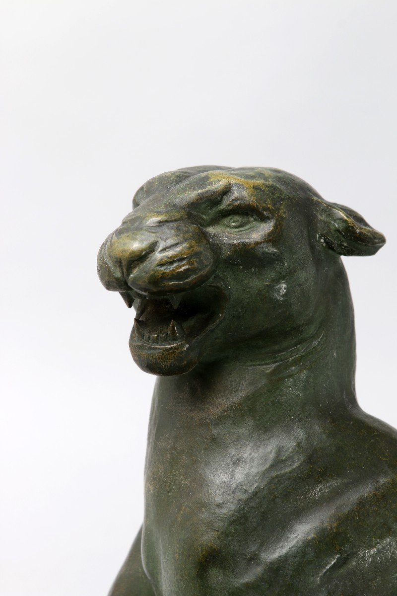 Art Deco  Lioness Bronze-photo-4