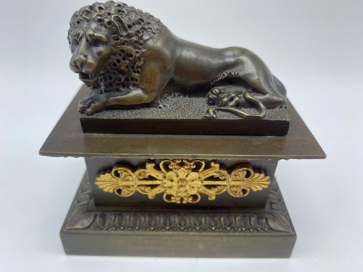 XIX Antique French Empire Inkwell In Gilt Bronze With Lion 