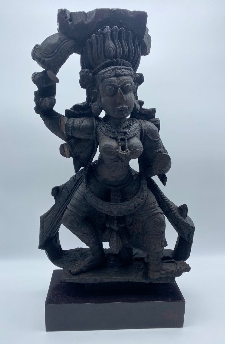 XIX Népal Statue Ancienne De Kali En Bois Sculpté élément De Temple 