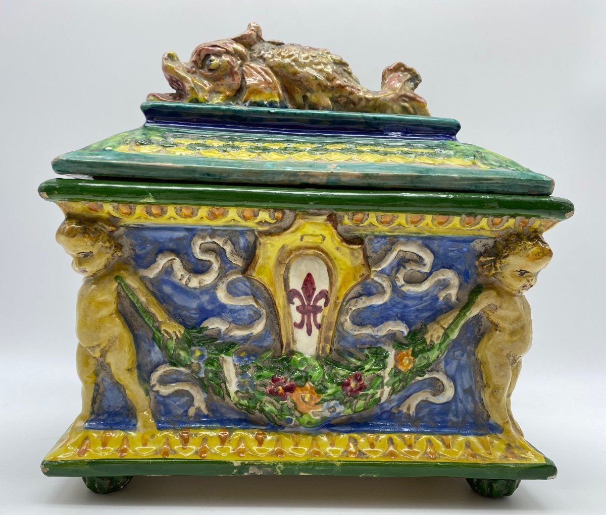 Italy Zulimo Aretini (1884-1965) Antique Majolica Lidded Casket With Putti And Monster-photo-3