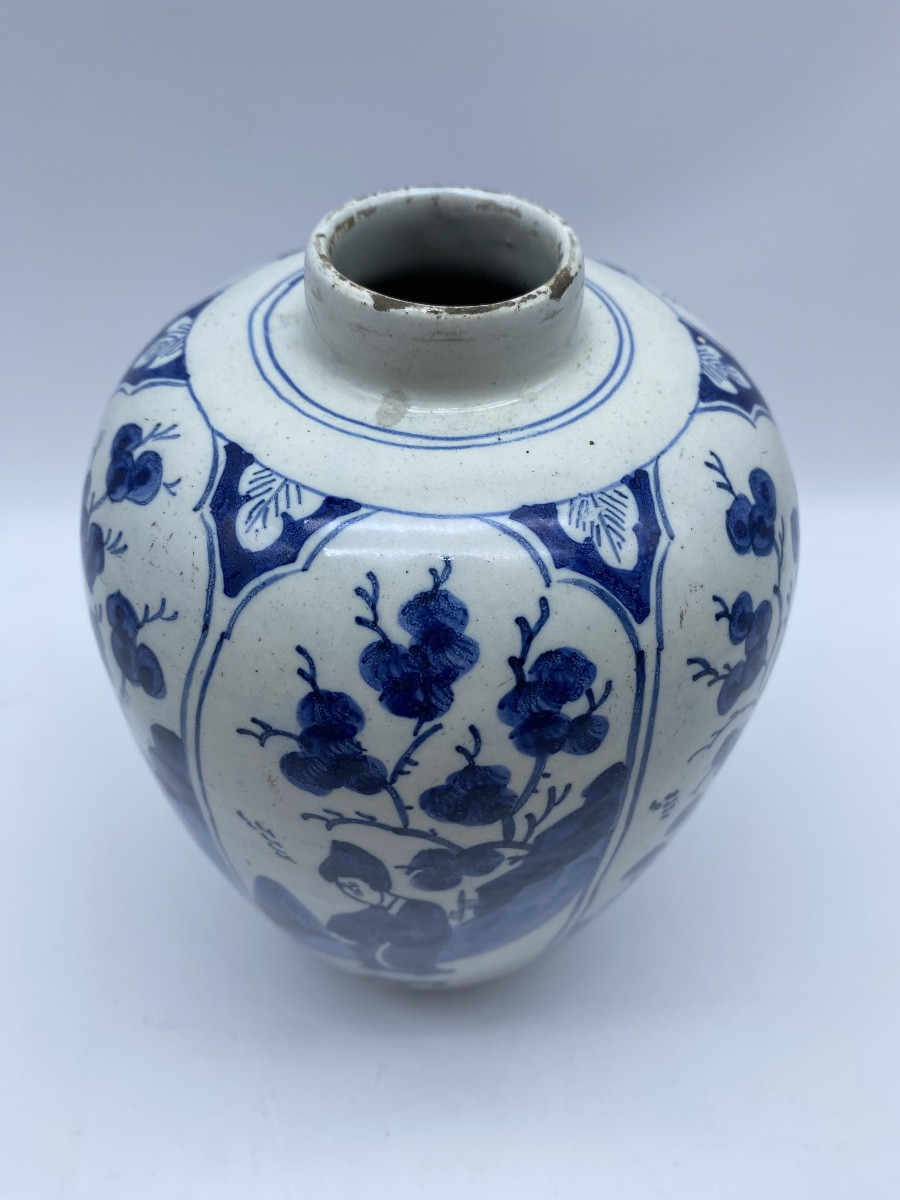 XVIII Ancien Vase Delft Ovoïde En Faience Céramique Chinoiserie decor de longues dames Kangxi-photo-3