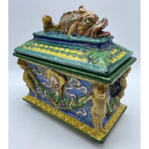 Italy Zulimo Aretini (1884-1965) Antique Majolica Lidded Casket With Putti And Monster