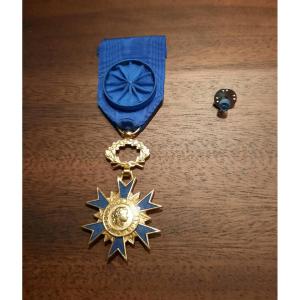 Medaille d'Officier De l'Ordre National Du Mérite  