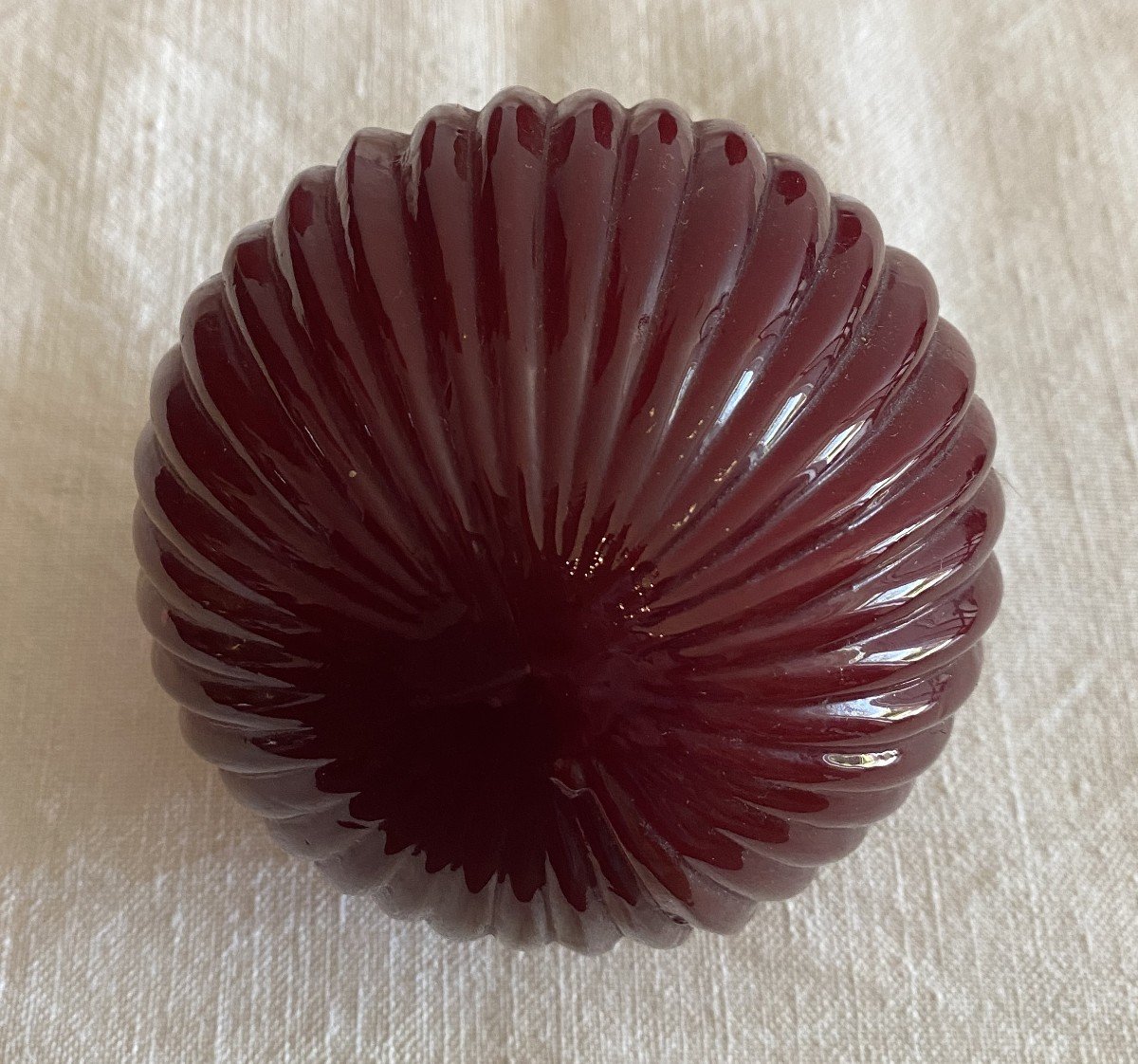 3 19th Century Fluted Christmas Balls With Brass Fasteners-photo-3