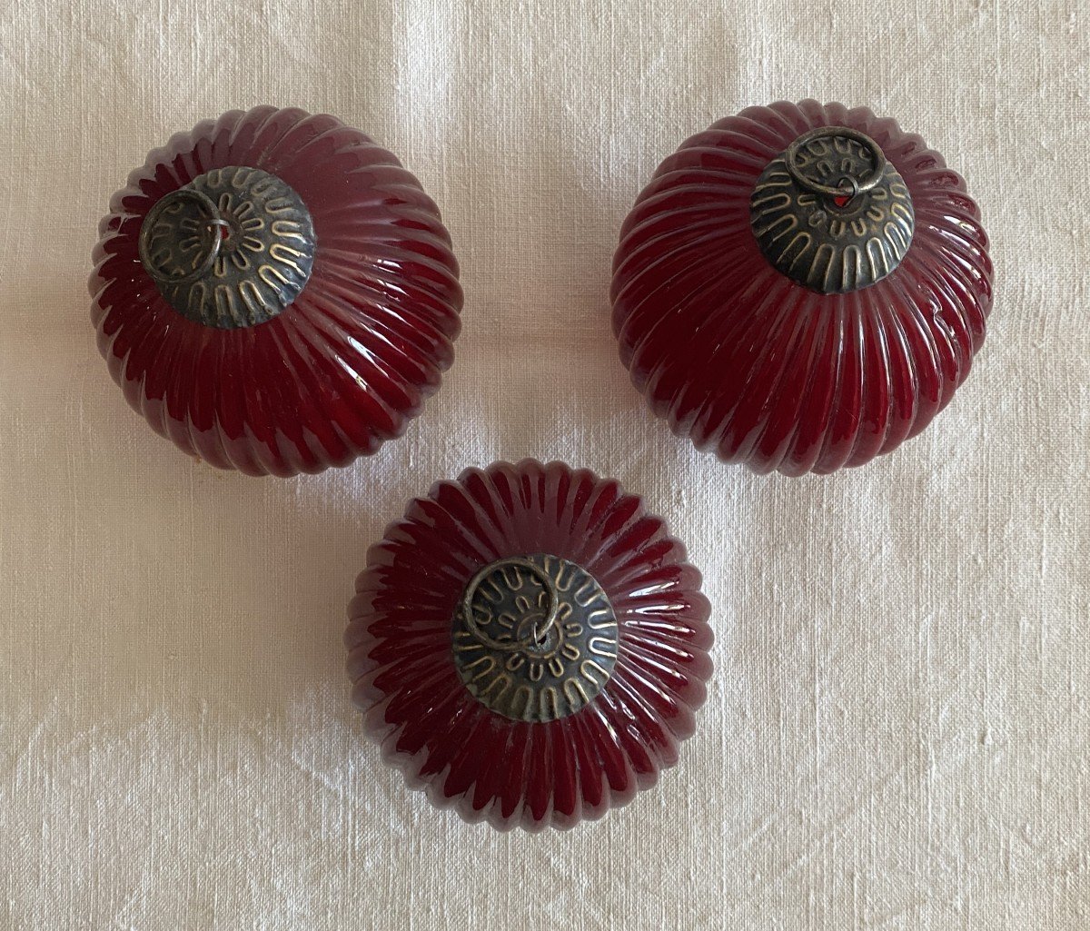 3 19th Century Fluted Christmas Balls With Brass Fasteners-photo-1