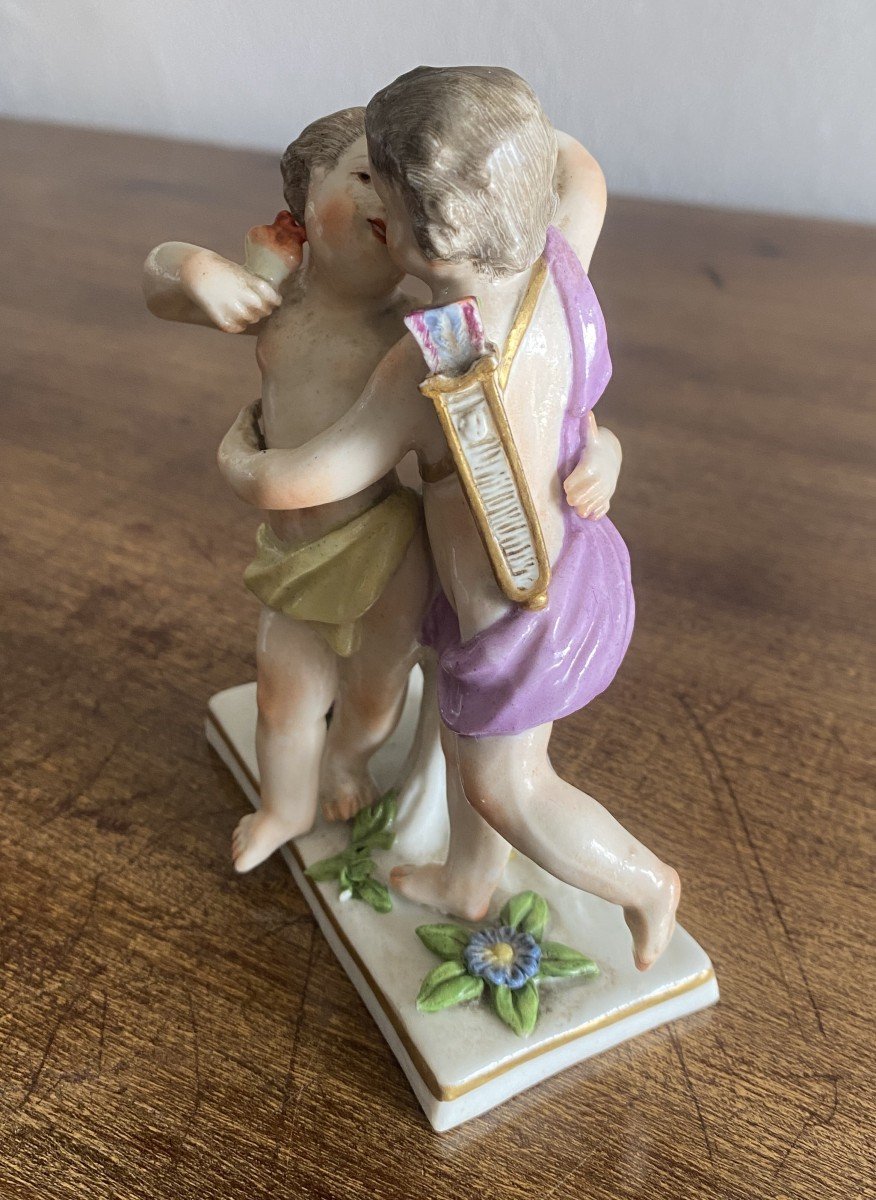 Figurines En Porcelaine De Saxe Polychrome " Le Baiser " XIX ème-photo-2