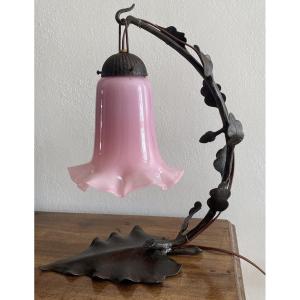 Art Nouveau Lamp In Wrought Iron And Tulip In Pink Opaline 20th Century