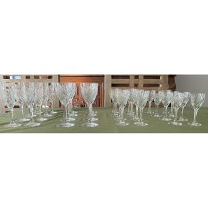 Service De Verres En Cristal St Louis Taillé Modèle Chantilly 32 Pièces XX ème