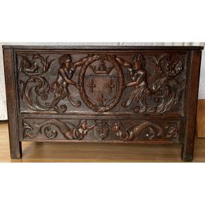 Large Chest With The Coat Of Arms Of Royalty With Flowers Of Lys XVI