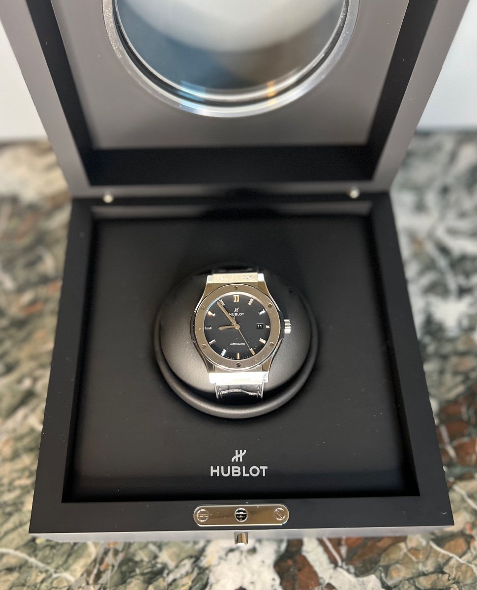 Hublot Classic Fusion Titanium 42mm Watch-photo-4