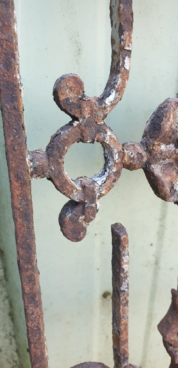 19th Century Cast Iron Protective Grille-photo-2