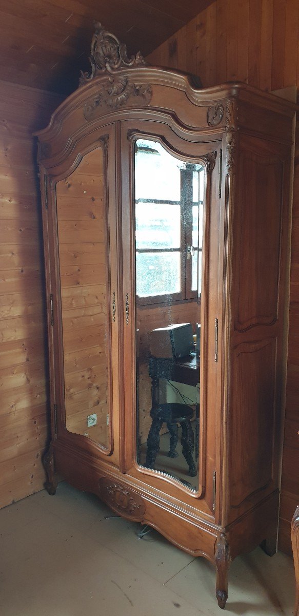 Beautiful Wardrobe With Two Mirrored Doors And Its Carved Cornice - Louis XV Style