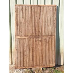 Rustic Chestnut Barn Door - 20th Century