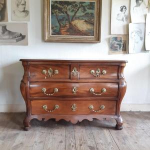 Eighteenth Mahogany Chest Of Drawers