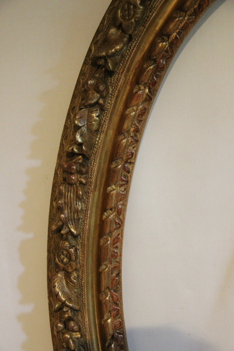 Large Oval Frame 18th Century-photo-3