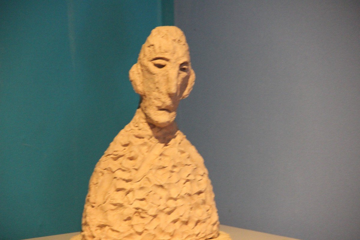 Buste En Terre Cuite Dans Le Goût De Giacometti