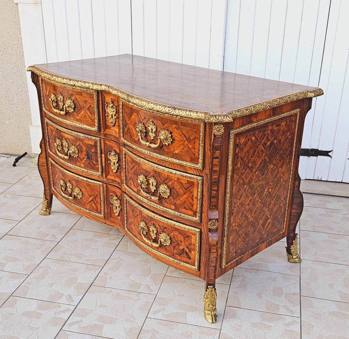 Important Mazarine Commode In Marquetry And Gilt Bronze-photo-4