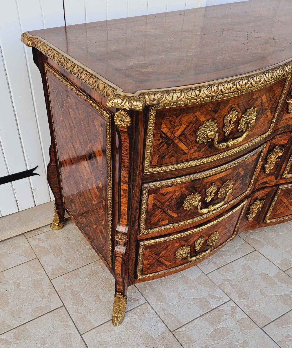 Important Mazarine Commode In Marquetry And Gilt Bronze-photo-2