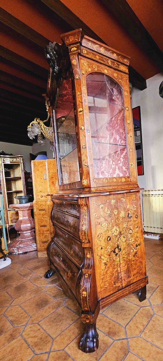 Dutch Showcase Cabinet In Inlaid Walnut XVIIIth-photo-3