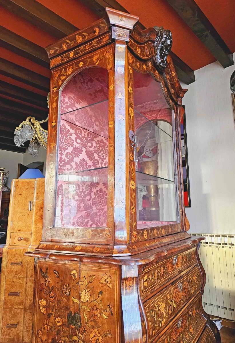 Dutch Showcase Cabinet In Inlaid Walnut XVIIIth-photo-7