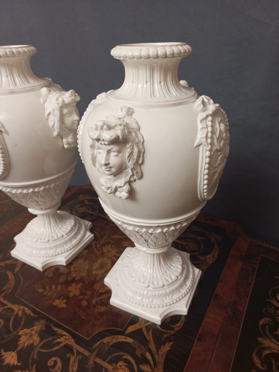 Paire De Vases St Louis XVI En Faïence Emaillée XIXe-photo-3