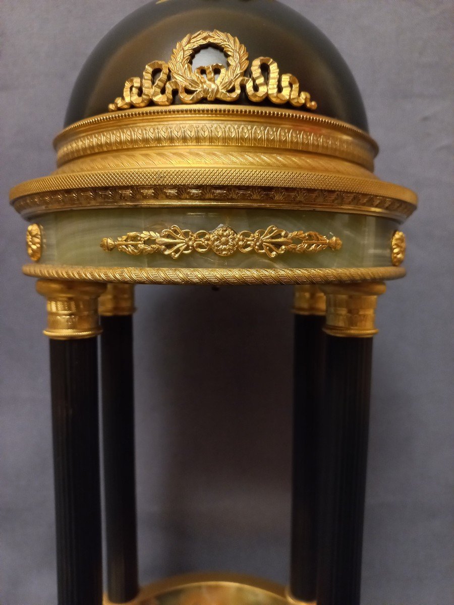 Temple In Gilt Bronze And Onyx H 50cm-photo-4